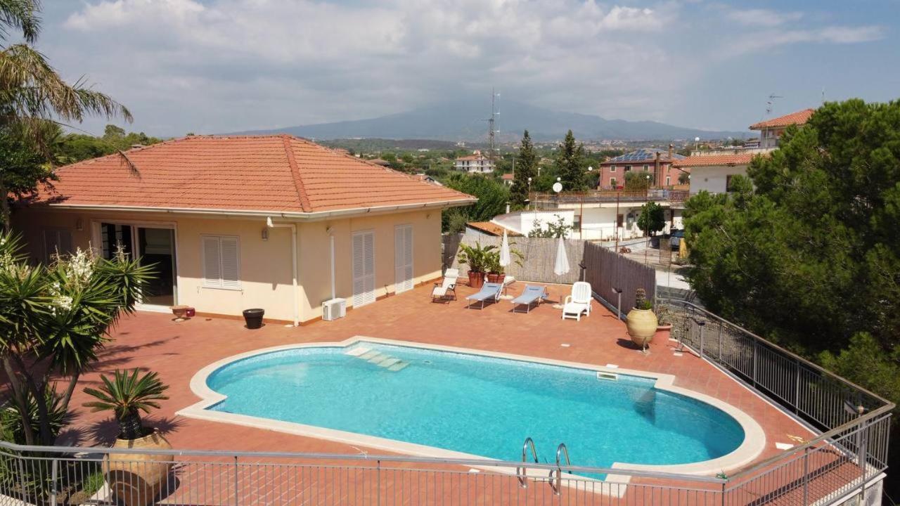Holiday Flower Villa Panoramica Sul Golfo Di Catania Misterbianco Eksteriør bilde