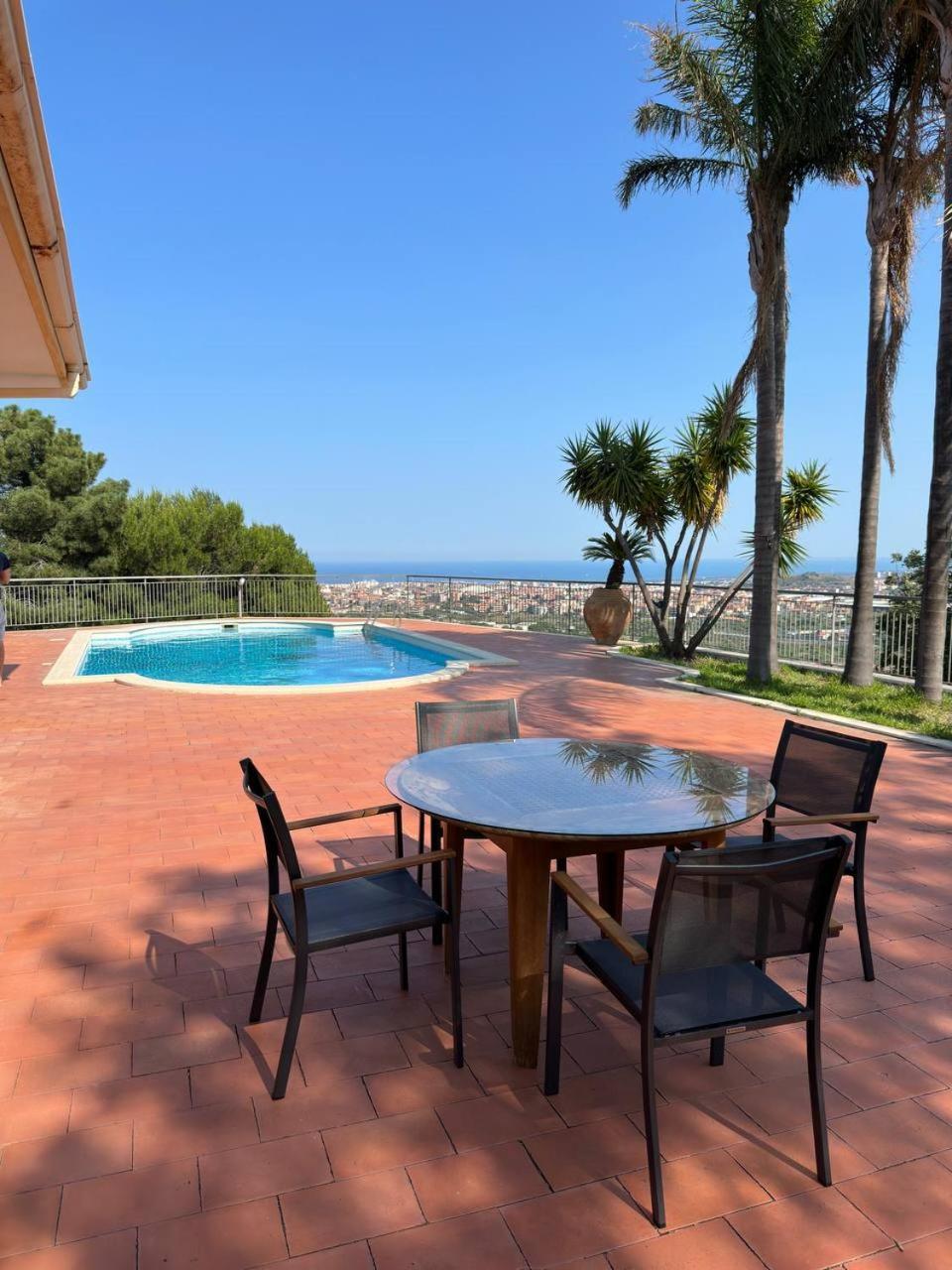 Holiday Flower Villa Panoramica Sul Golfo Di Catania Misterbianco Eksteriør bilde